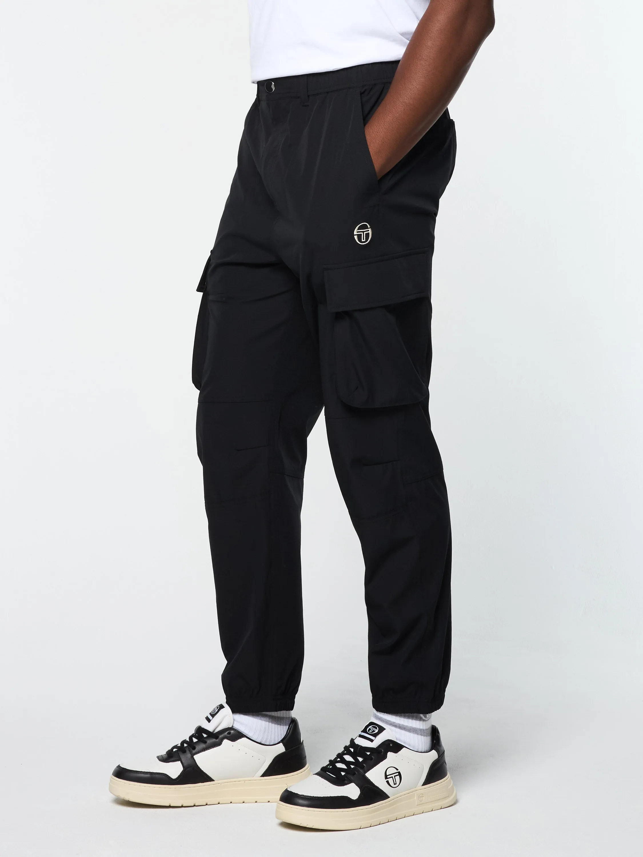 Carico Cargo Pant- Black Beauty