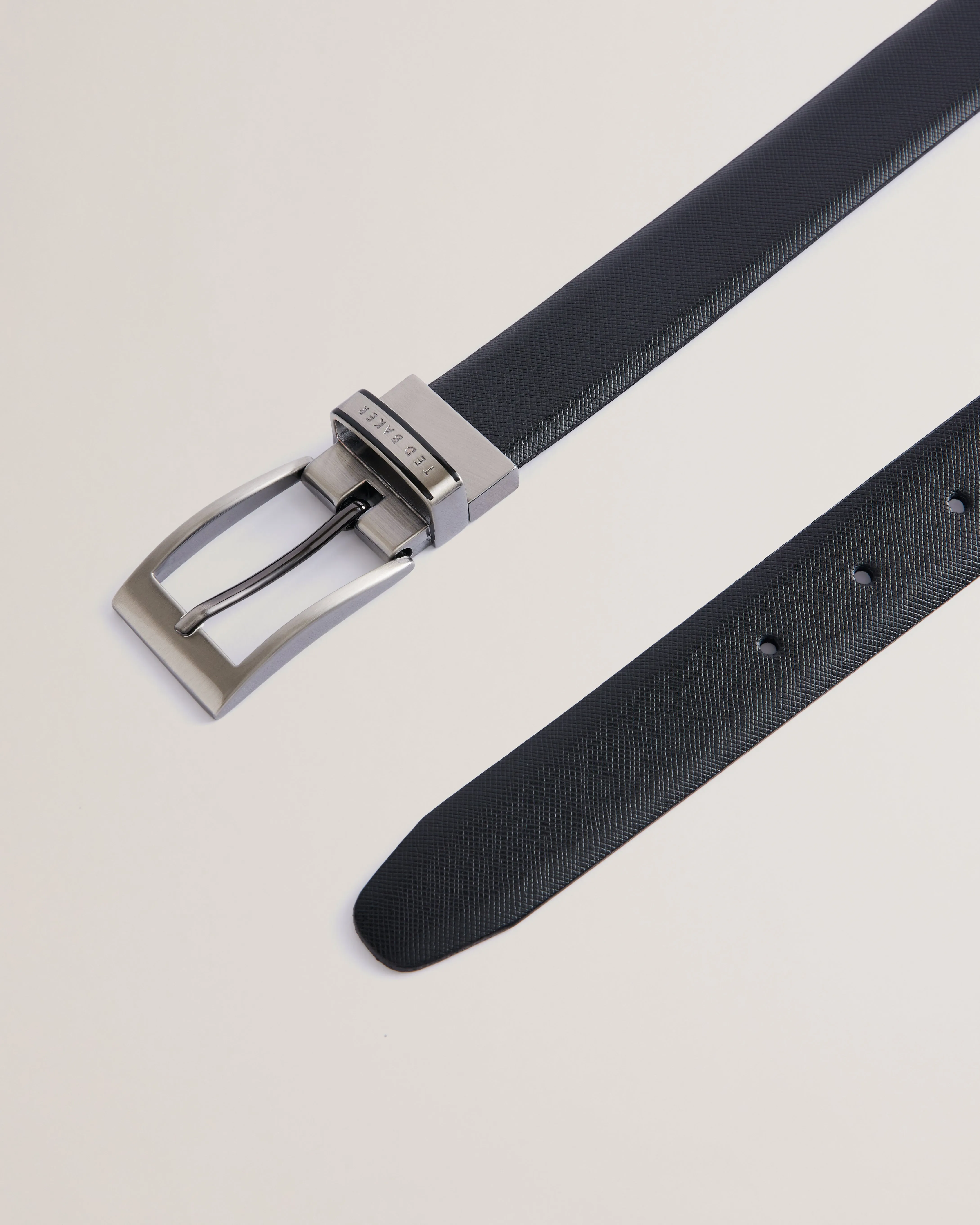 Colier Saffiano Leather Reversible Belt Black