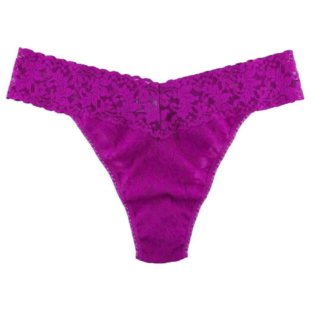 Hanky Panky Signature Lace Original Rise Thong - Countless Pink