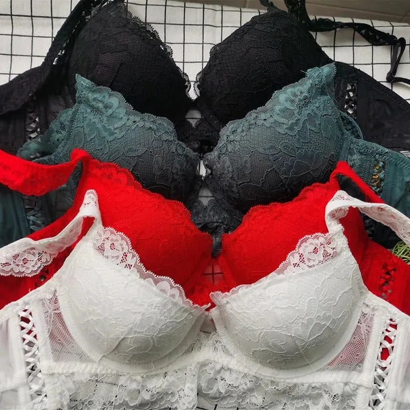 Lace Bra and Panties Set with Push Up Styling - BRESNA