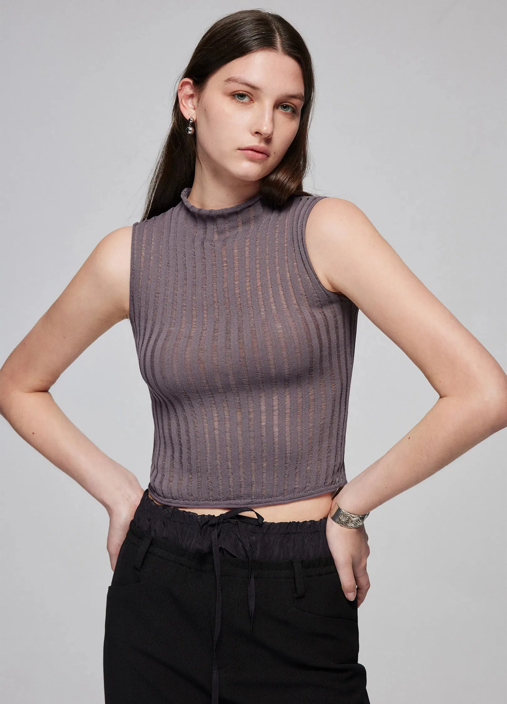 Ribbed Sleeveless Turtleneck