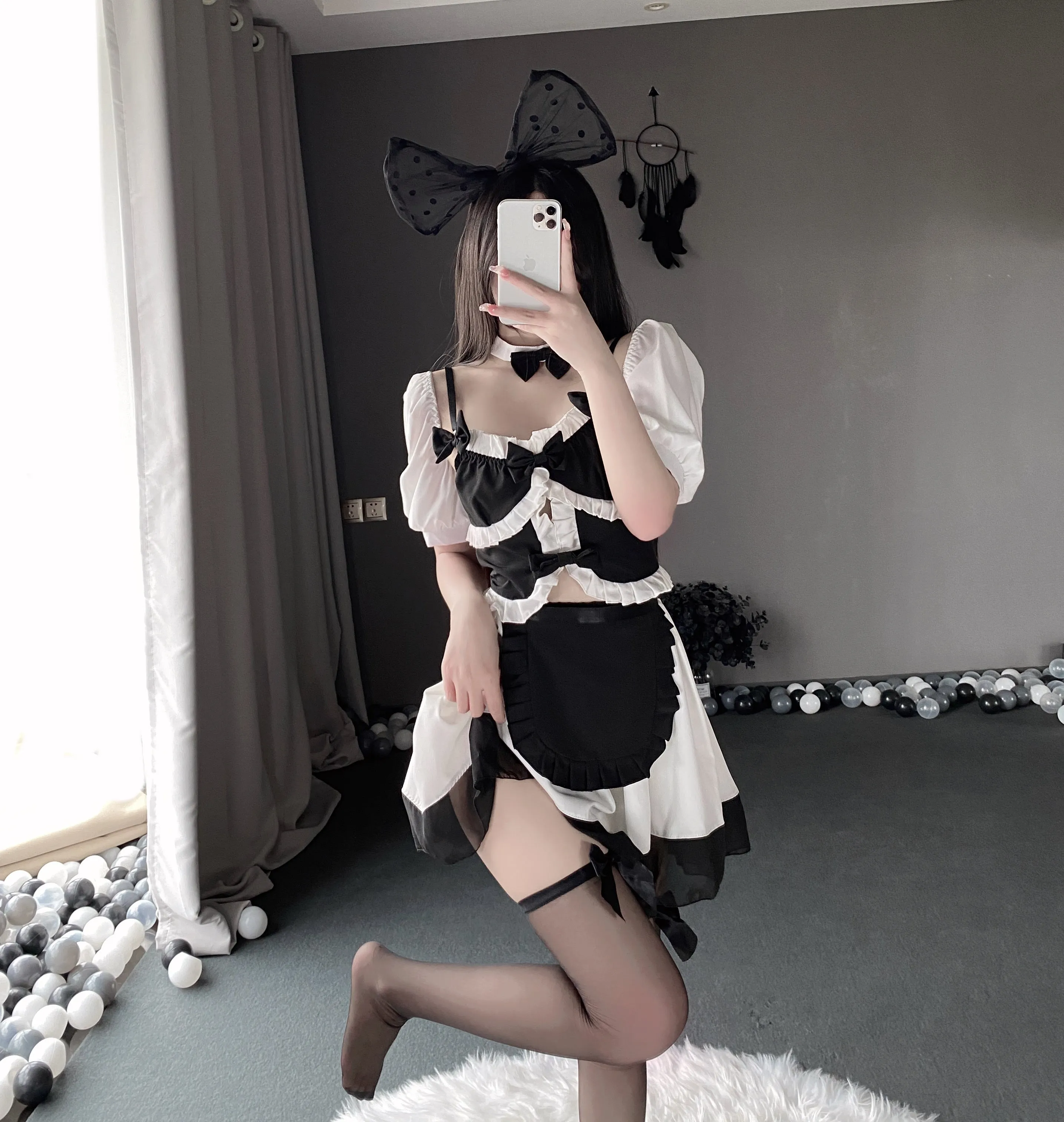 T-2538  Cute soft girl Japanese black and white maid maid suit cos Lolita